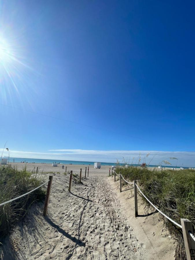 Beachfront Apt In Carlyle Hotel On Ocean Drive Miami Beach Kültér fotó